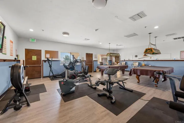 631 Via Costa Rica, Vista, California 92081
