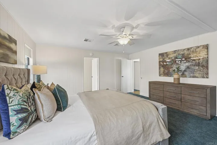 631 Via Costa Rica, Vista, California 92081