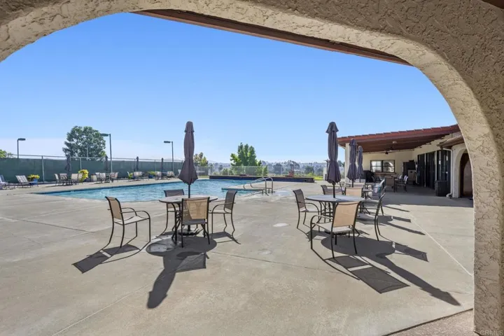 631 Via Costa Rica, Vista, California 92081