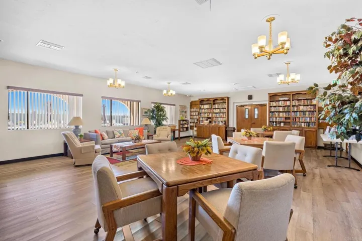 631 Via Costa Rica, Vista, California 92081
