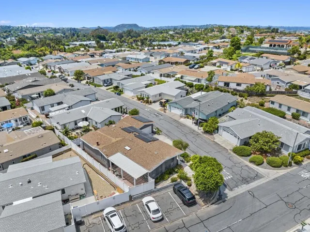 631 Via Costa Rica, Vista, California 92081