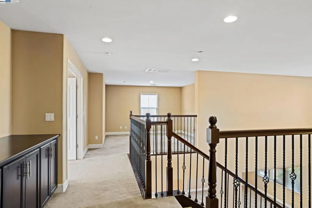 2255 Sugarloaf Ct, Brentwood, California 94513 home-pic-17