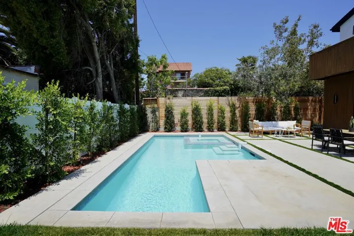 1441 S Oakhurst Drive, Los Angeles, California 90035