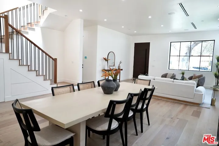 1441 S Oakhurst Drive, Los Angeles, California 90035
