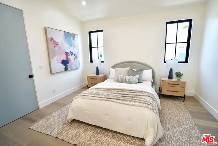 1441 S Oakhurst Drive, Los Angeles, California 90035