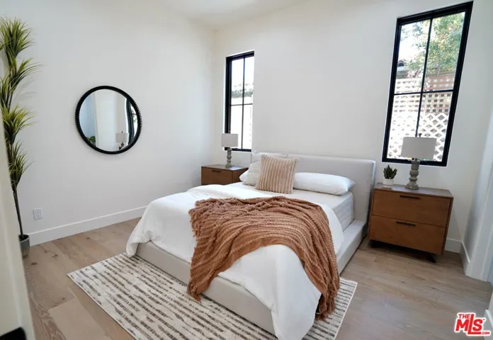 1441 S Oakhurst Drive, Los Angeles, California 90035