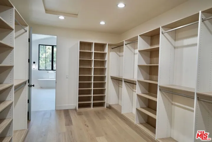 1441 S Oakhurst Drive, Los Angeles, California 90035