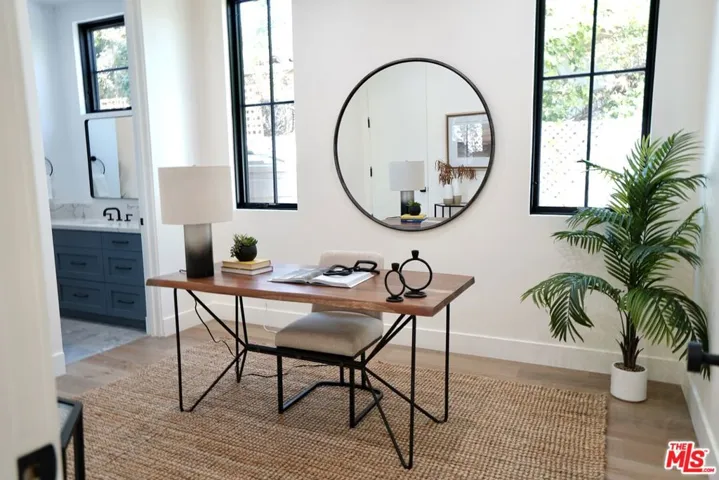 1441 S Oakhurst Drive, Los Angeles, California 90035