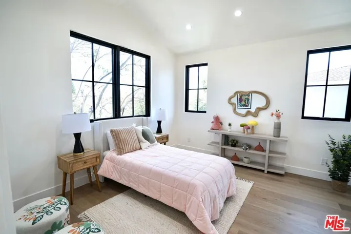 1441 S Oakhurst Drive, Los Angeles, California 90035