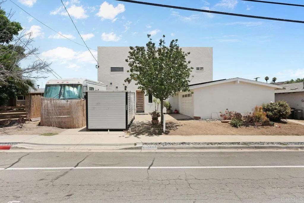 12953 Carriage Rd, Poway, California 92064 home-pic-41