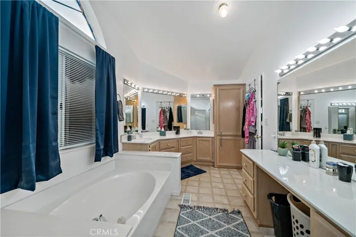 1444 Saint Croix Drive, Hemet, California 92543