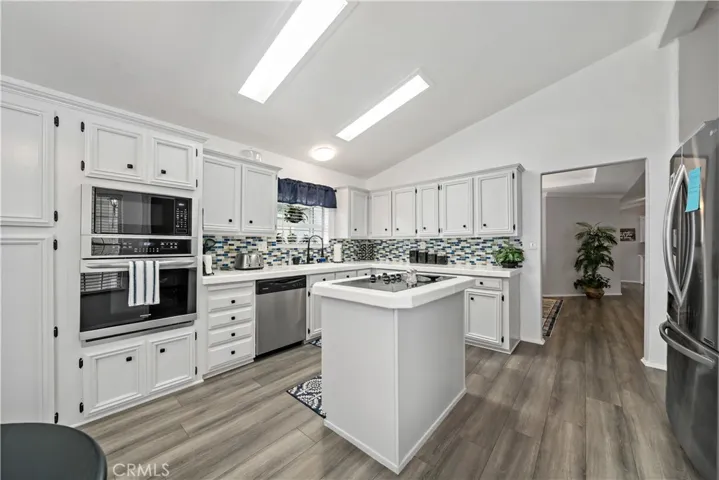 1444 Saint Croix Drive, Hemet, California 92543