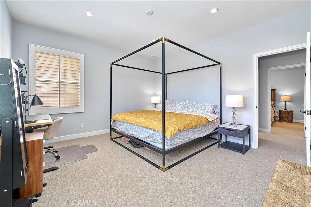 57 Statuary, Irvine, California 92620 home-pic-55