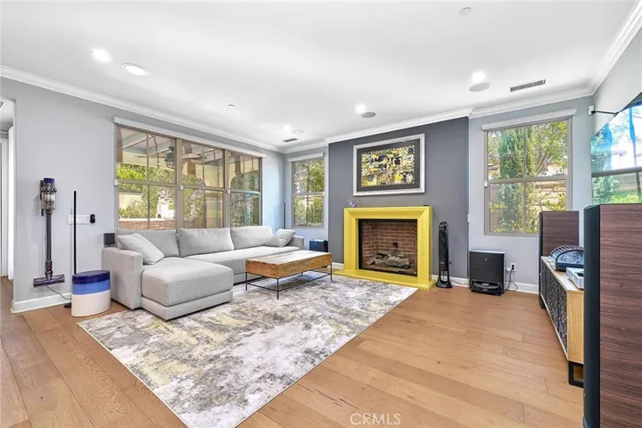 57 Statuary, Irvine, California 92620