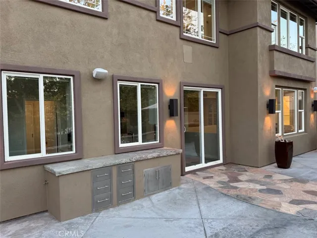 10 Pickering Circle, Ladera Ranch, California 92694