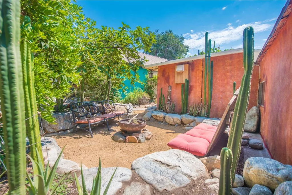 2599 Huntington Drive, Upland, California 91786 home-pic-60