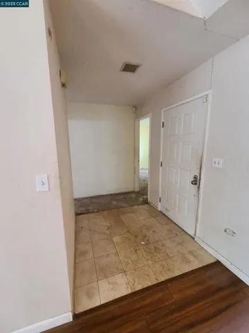 1989 Shea Dr, Pinole, California 94564