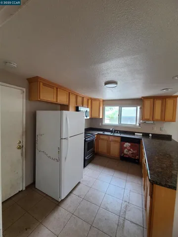 1989 Shea Dr, Pinole, California 94564