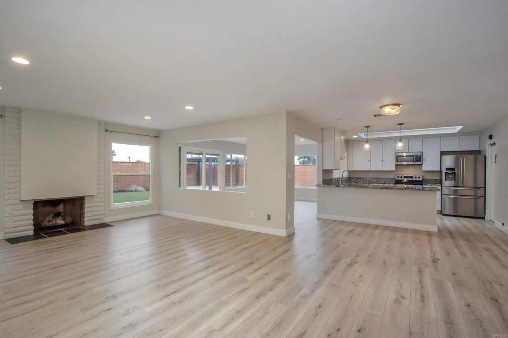 984 San Pablo Drive, San Marcos, California 92078 home-pic-6