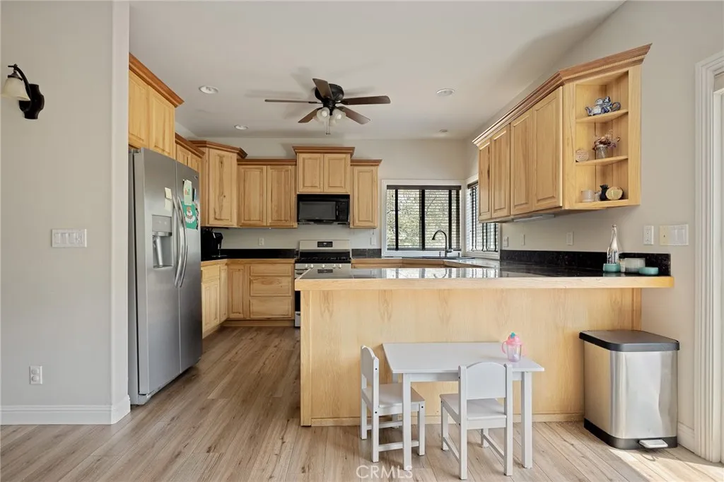 1509 Krause Lane, Lake Arrowhead, California 92352 home-pic-4