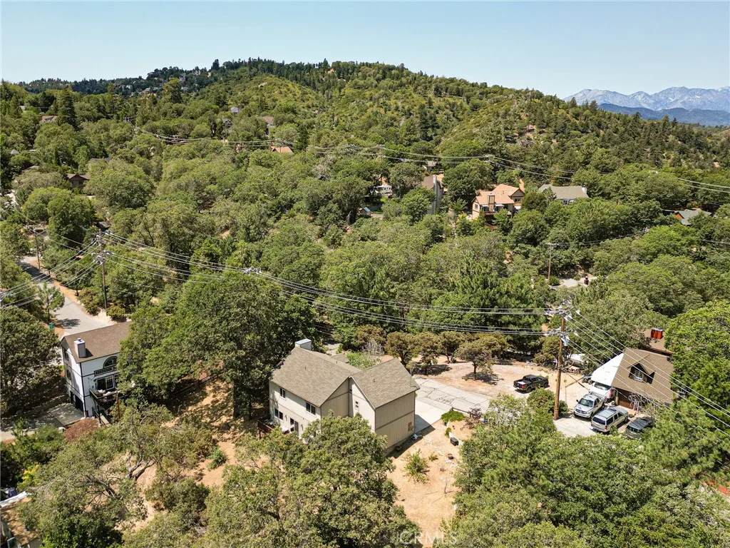 1509 Krause Lane, Lake Arrowhead, California 92352 home-pic-37