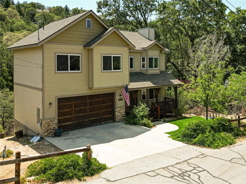 1509 Krause Lane, Lake Arrowhead, California 92352 home-pic-2