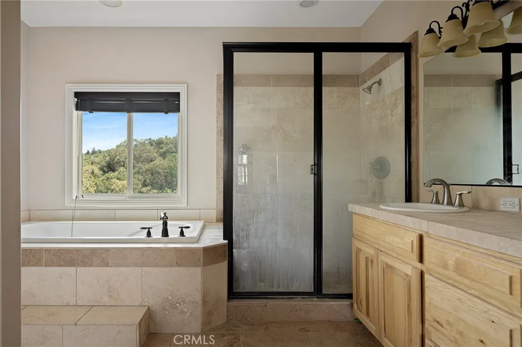 1509 Krause Lane, Lake Arrowhead, California 92352 home-pic-8