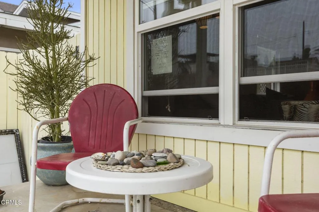 345 Melrose Drive, Oxnard, California 93035 home-pic-26