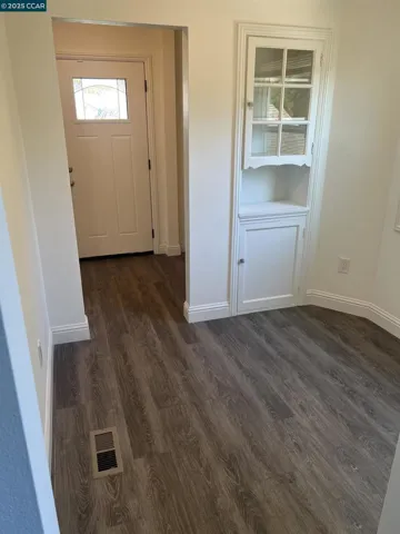 2361 E 29th St, Oakland, California 94606