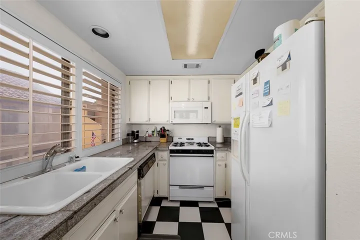 514 Jamacha Road 4j, El Cajon, California 92019