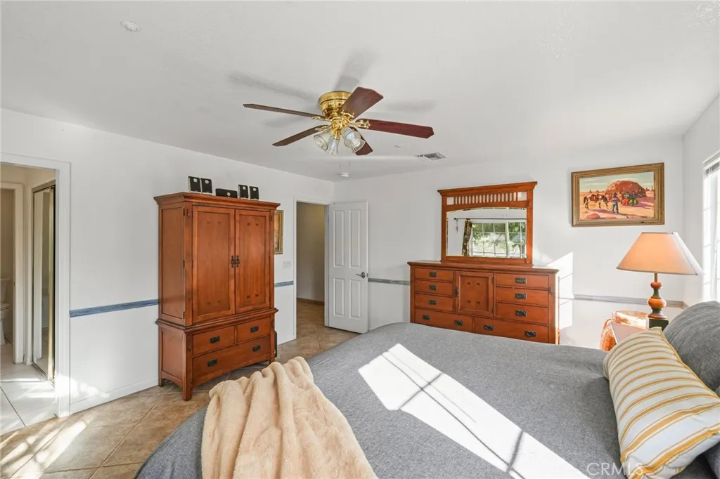 11709 Mint Canyon Road, Agua Dulce, California 91390 home-pic-13