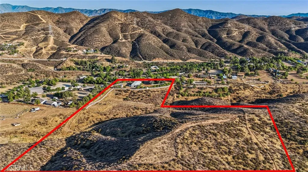 11709 Mint Canyon Road, Agua Dulce, California 91390 home-pic-44