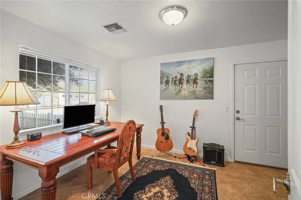 11709 Mint Canyon Road, Agua Dulce, California 91390 home-pic-21