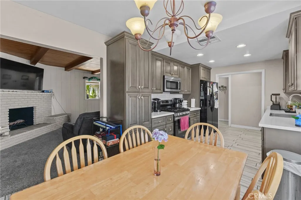 34746 View Drive, Yucaipa, California 92399 home-pic-0