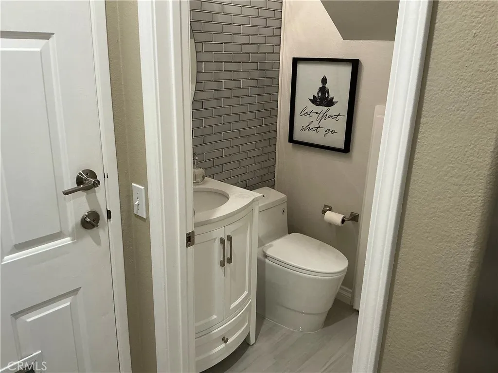 508 Bannister Way B, Simi Valley, California 93065 home-pic-19