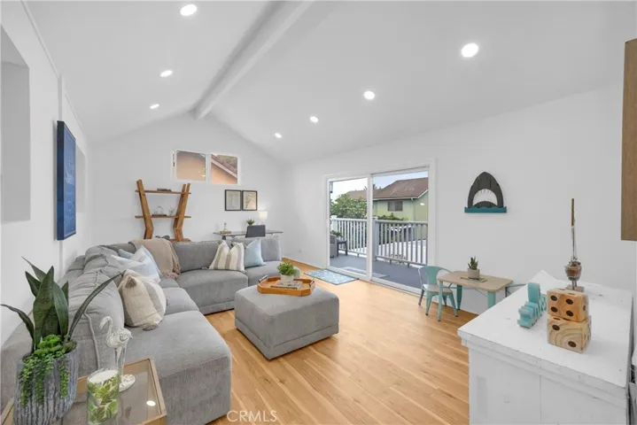 8204 Carob Street, Cypress, California 90630