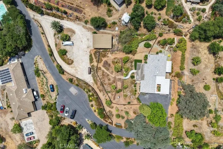 3057 Via Hermosa, Escondido, California 92029