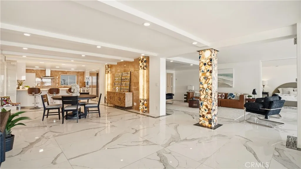 2525 Ocean Boulevard C-1, Corona Del Mar, California 92625 home-pic-4