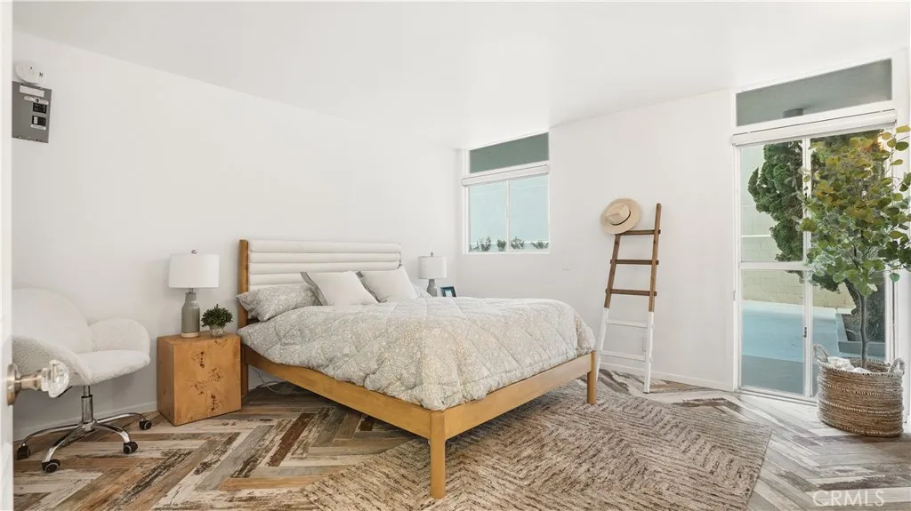 2525 Ocean Boulevard C-1, Corona Del Mar, California 92625 home-pic-40