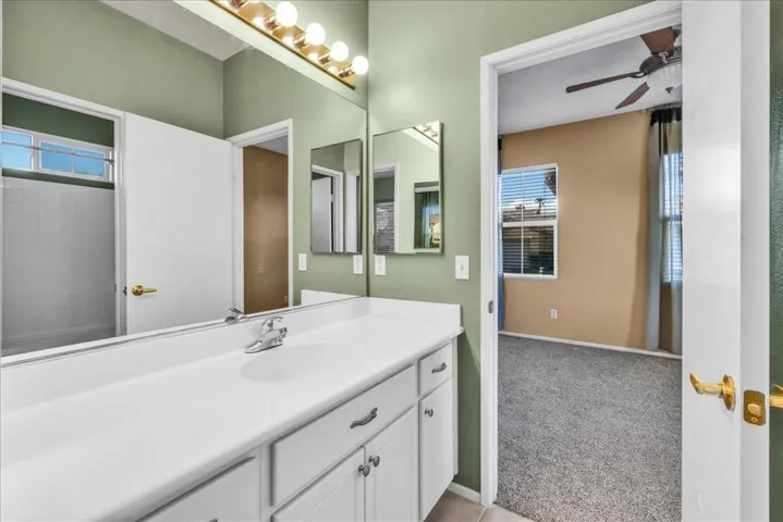 Second Primary bath