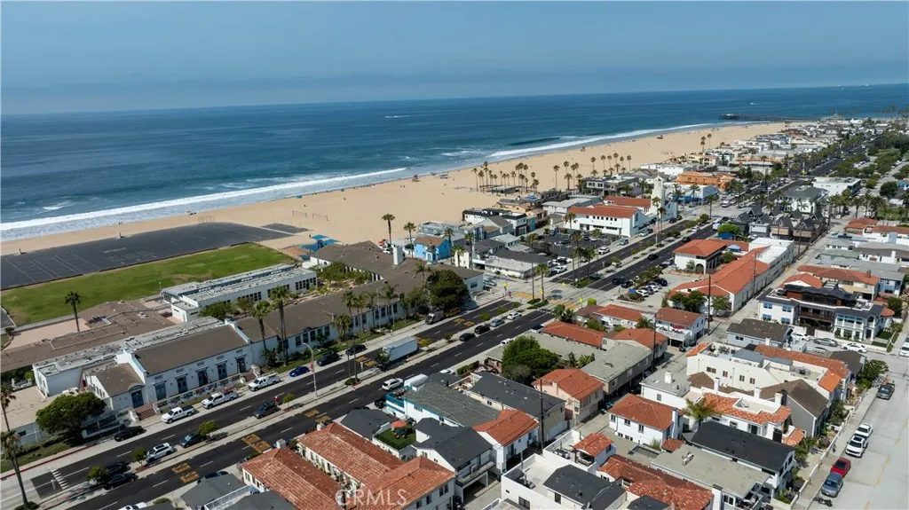 1324 W Balboa Boulevard, Newport Beach, California 92661 home-pic-9