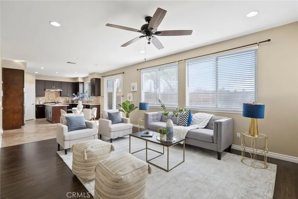 5381 Campania Way, Fontana, California 92336 home-pic-12