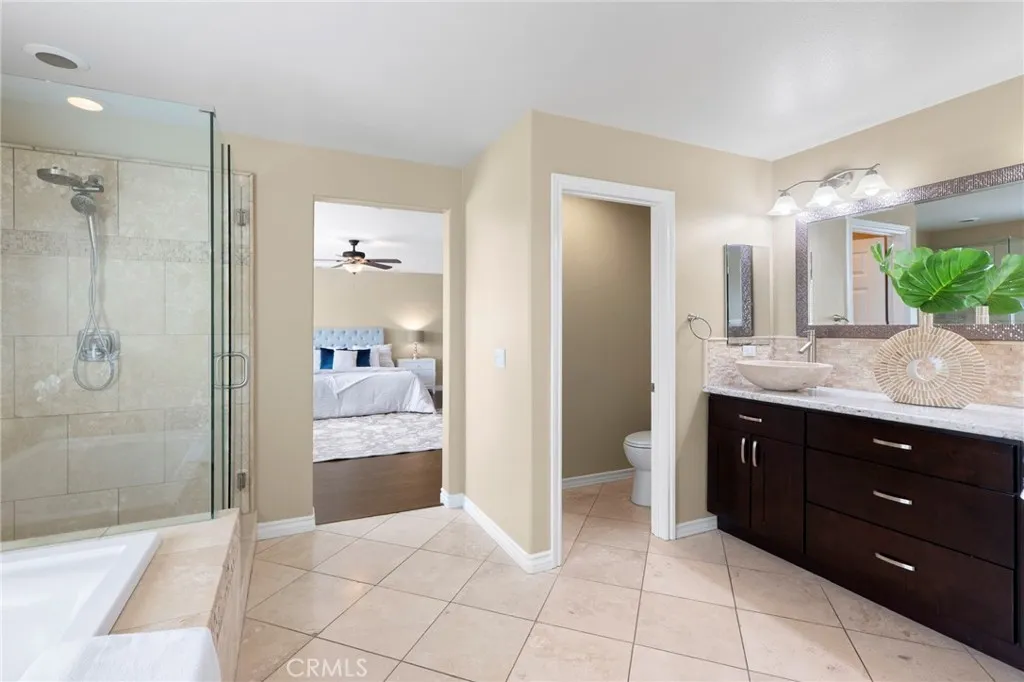 5381 Campania Way, Fontana, California 92336 home-pic-45