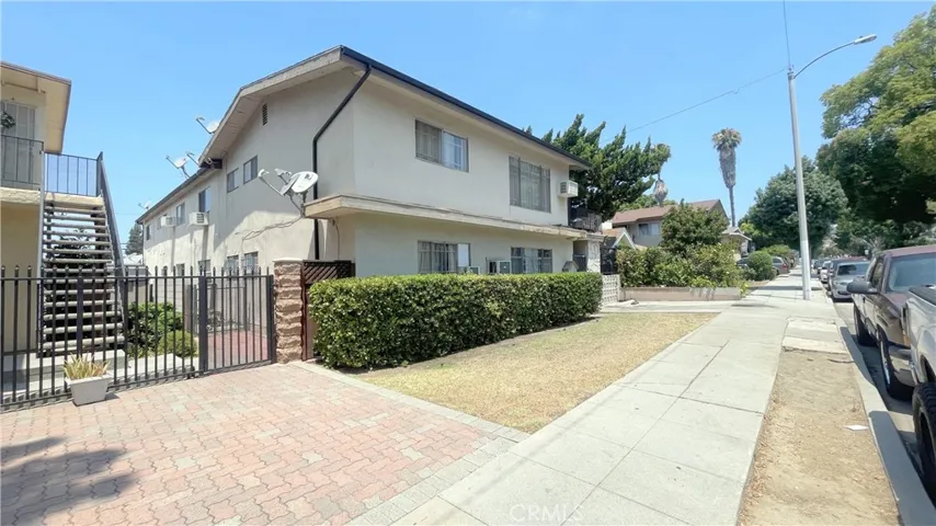 7233 Milton Avenue, Whittier, California 90602, ,Commercial Sale,For Sale,Milton,WS25160849