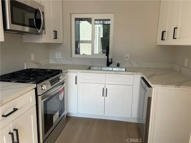 5586 Orange Avenue, Cypress, California 90630