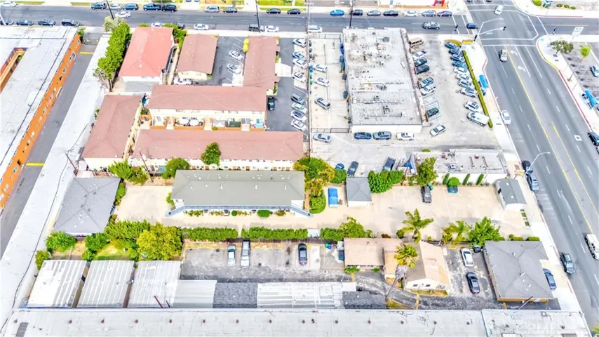 9863 Alondra Boulevard, Bellflower, California 90706