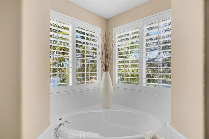 18 Lakeside Drive, Buena Park, California 90621