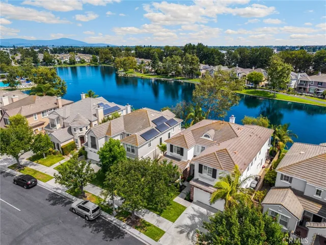 18 Lakeside Drive, Buena Park, California 90621
