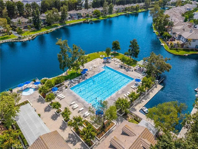 18 Lakeside Drive, Buena Park, California 90621