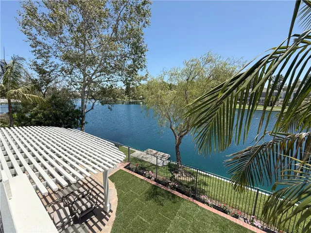 18 Lakeside Drive, Buena Park, California 90621